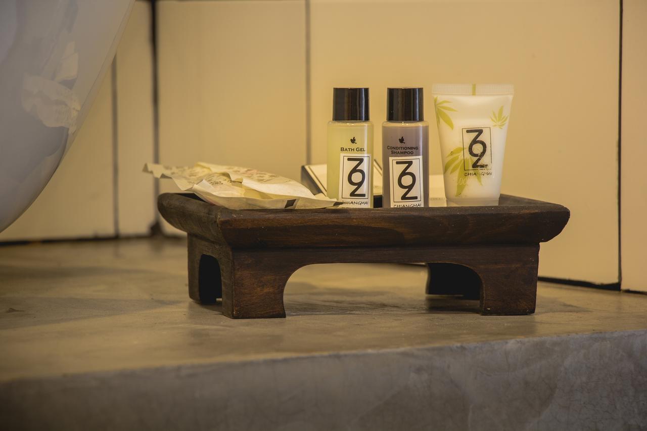 Zen Hostel Chiangmai เชียงใหม่ ภายนอก รูปภาพ