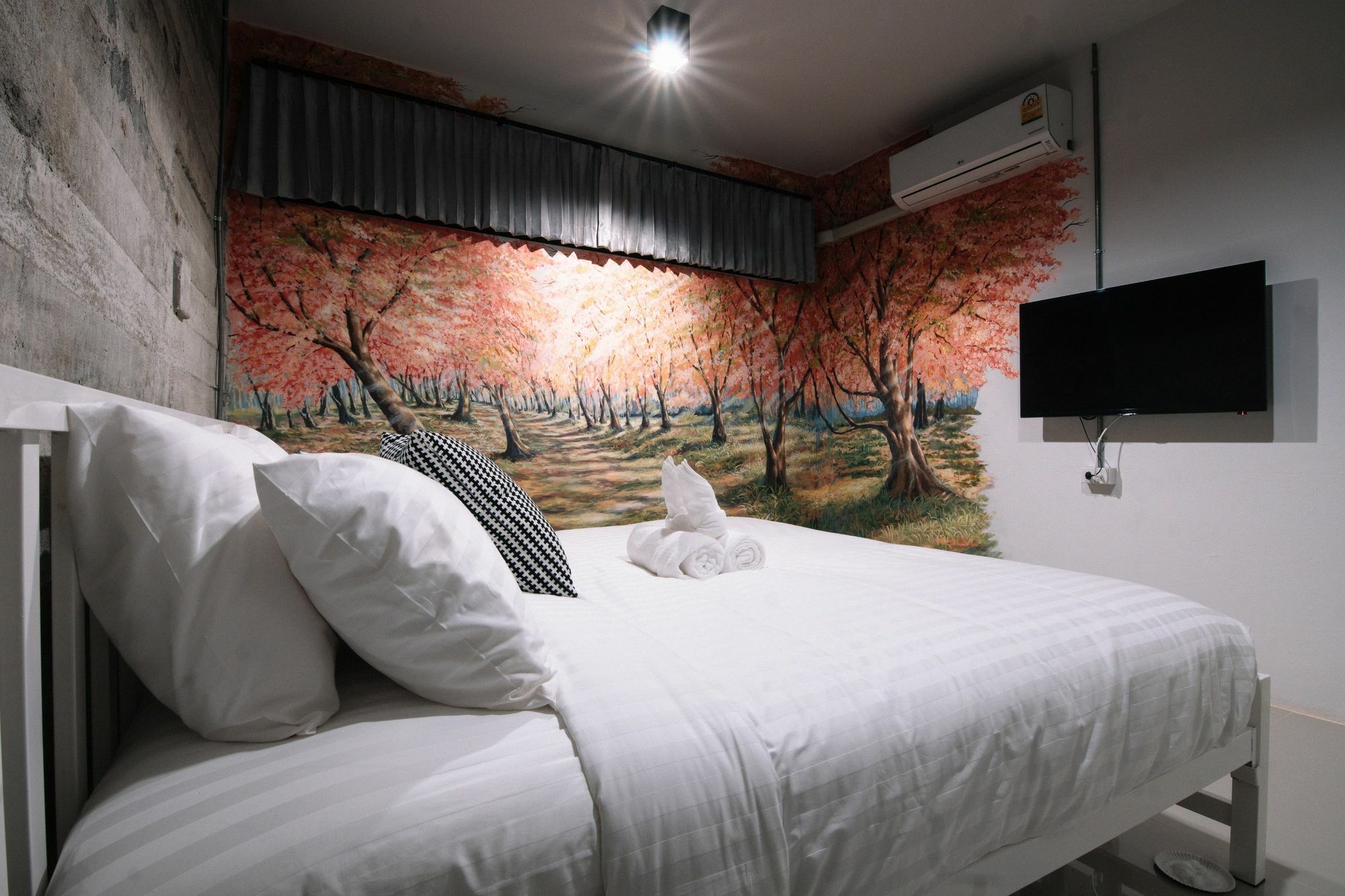 Zen Hostel Chiangmai เชียงใหม่ ภายนอก รูปภาพ